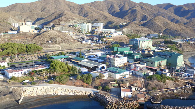 Instalaciones de Deretil en la Barriada Villaricos, en la provincia de Almería.