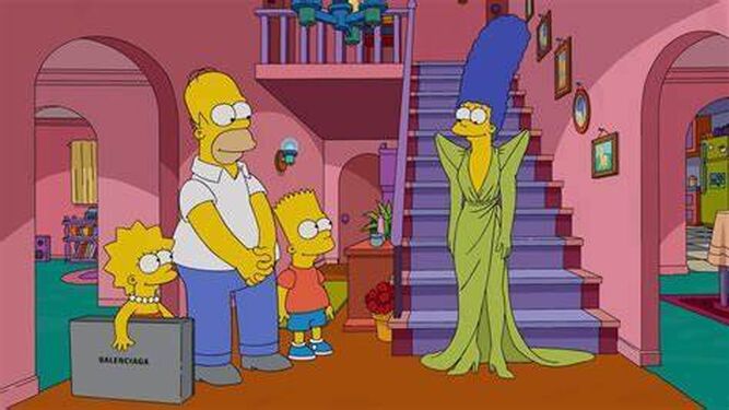 Marge viste un diseño de Balenciaga en el capítulo especial de 'Los Simpson'.