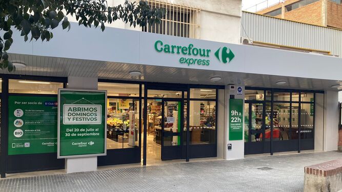 Fachada de Carrefour Express de Málaga.