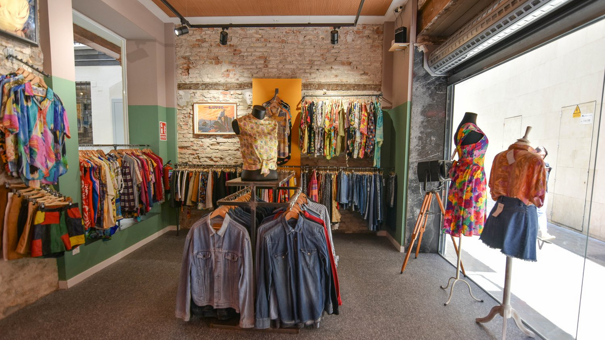 Renacimiento Párrafo Controlar Tiendas de ropa vintage en Sevilla que tienes que fichar si eres amante de  las tendencias retro