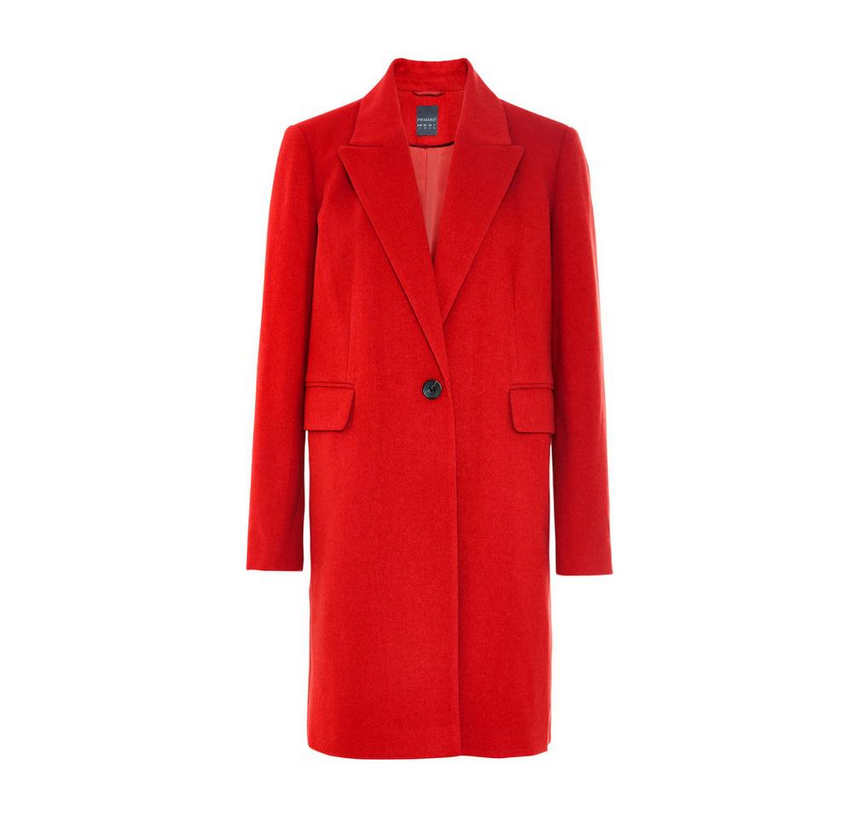 El abrigo rojo de Primark el favorito de mujeres mayores de 50 más