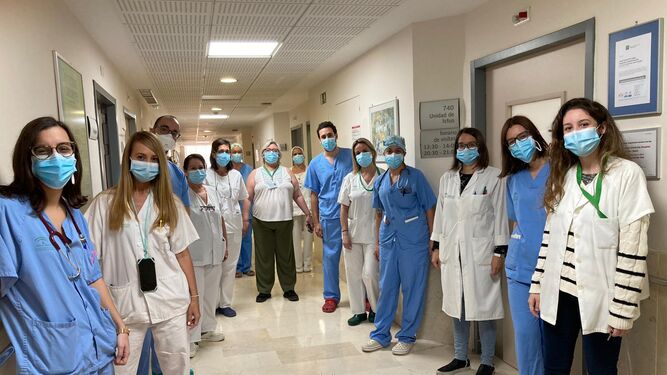 El equipo de profesionales que confirman la unidad de Ictus del Hospital Macarena.