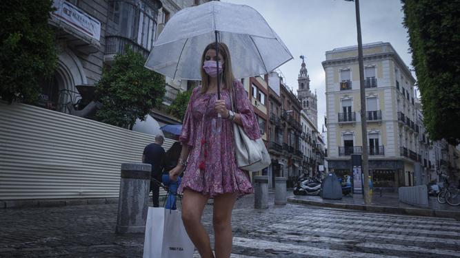 La lluvia vuelve a Sevilla.
