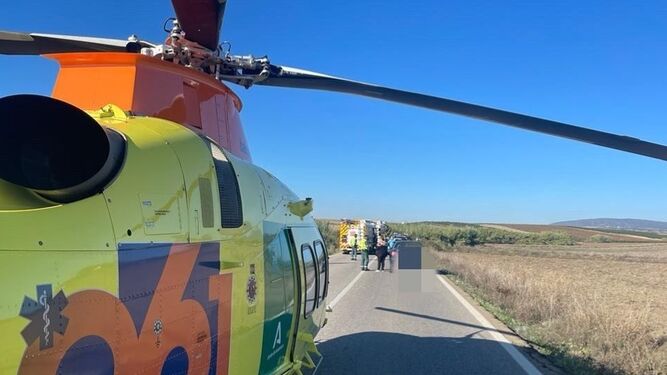 Un muerto y un herido de gravedad en un accidente en la carretera entre Villaverde y Burguillos