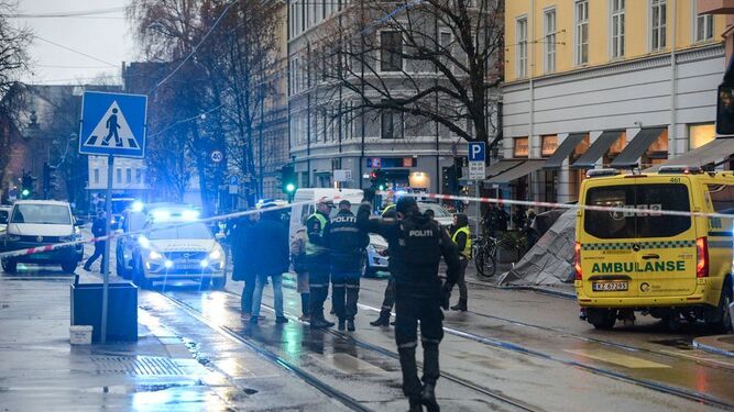 La Policía noruega mata a un hombre que intentó apuñalar a varias personas en Oslo