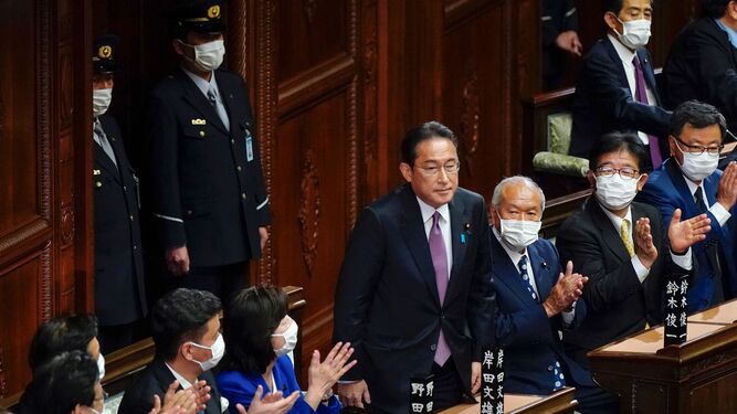 Fumio Kishida es investido nuevamente primer ministro