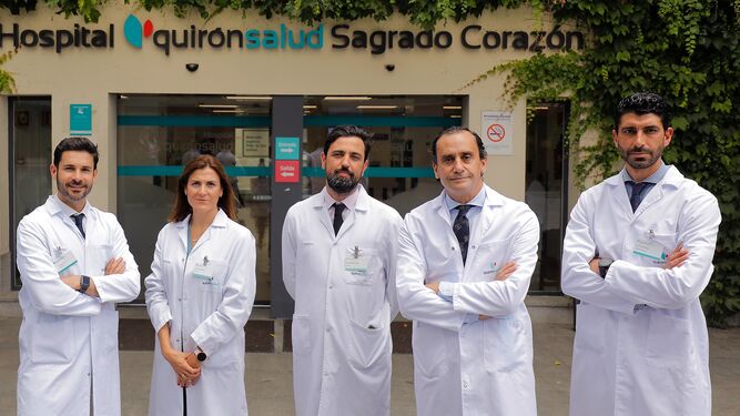 Los responsables del Centro de Excelencia en el Tratamiento de la Obesidad adscrito al Hospital Quirónsalud Sagrado Corazón.