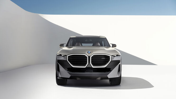 El radical BMW XM será sólo M e híbrido con 750 CV