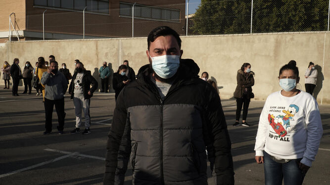José Ramón, de Torreblanca, durante las protestas por los cortes de luz el pasado enero de 2021.