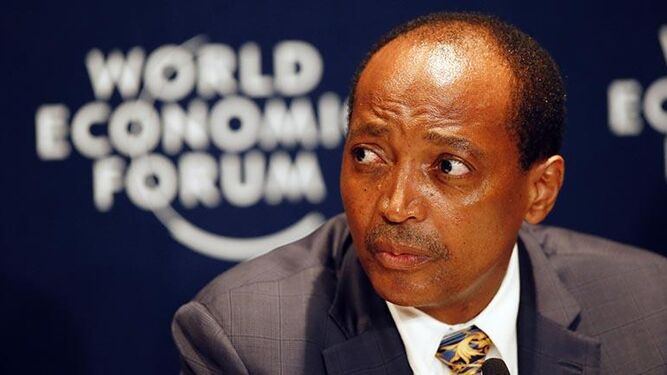 El sudafricano  Patrice Mostepé es el presidente de la CAF desde marzo de 2021, cuando fue inhabilitado por corrupción el anterior.