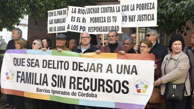 Una protesta en Córdoba en defensa de las rentas mínimas.