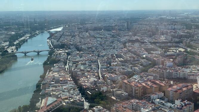 Vista panorámica de la ciudad desde Torre Sevilla.