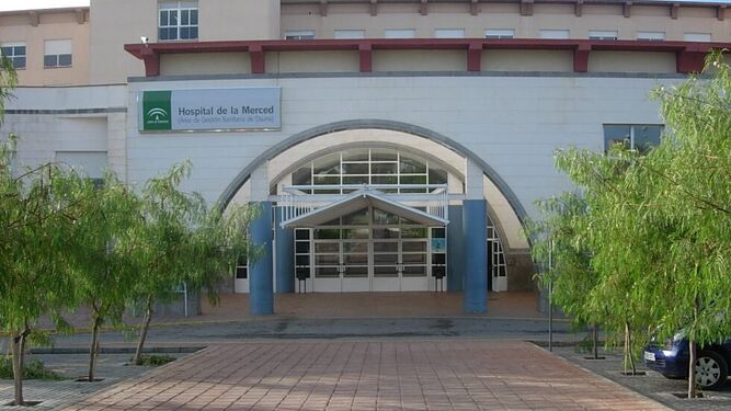 El acceso principal al Hospital La Merced de Osuna.