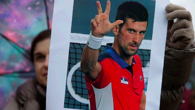 Una manifestación en apoyo a Djokovic en Belgrado.