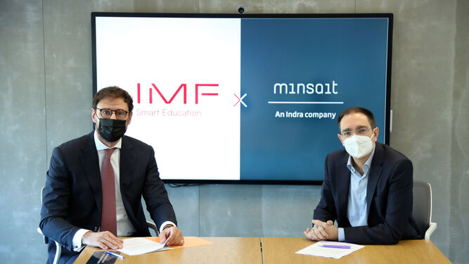 Firma del acuerdo entre IMF y Minsait.