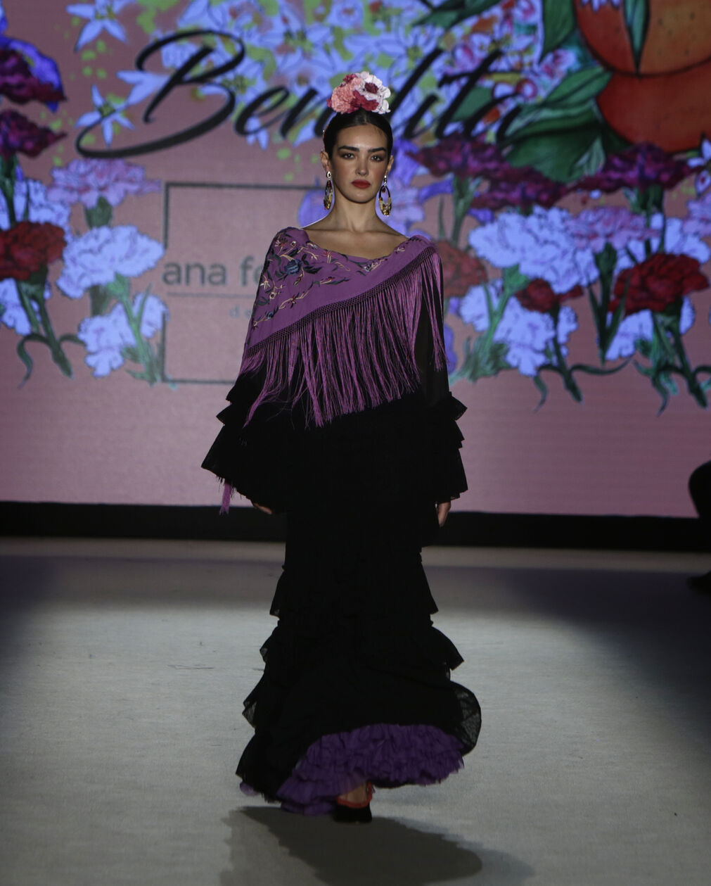El desfile de Ana Ferreiro en We Love Flamenco 2022, todas las fotos.