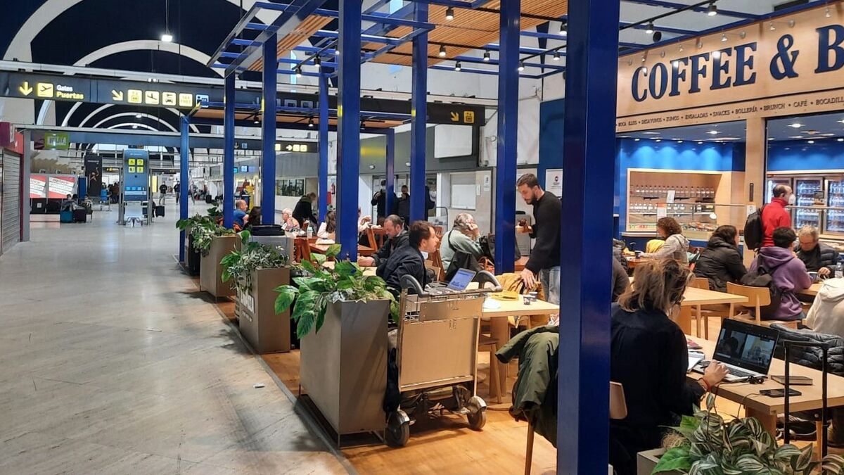 El aeropuerto de Sevilla renueva toda la oferta de restauración del  edificio terminal