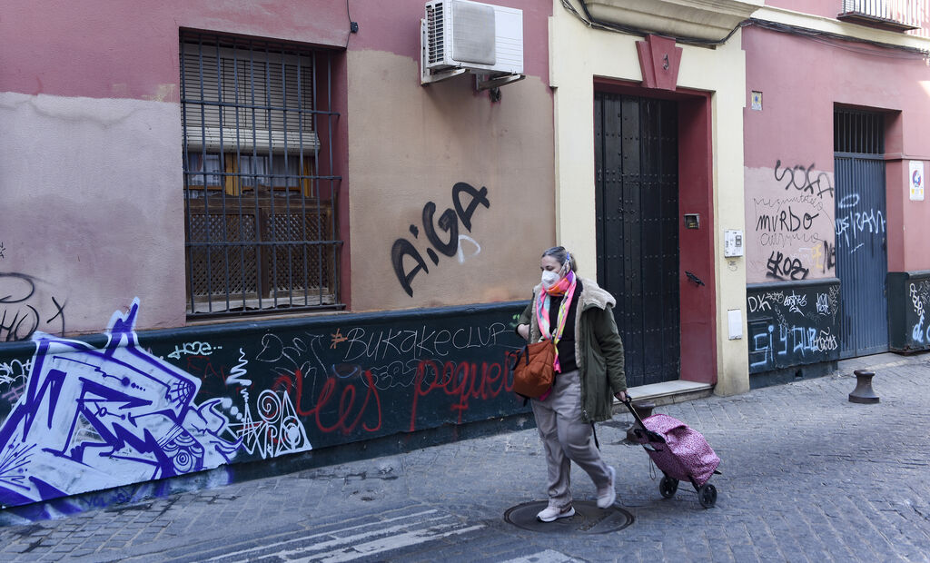 Graffitis en Sevilla: Vandalismo contra el patrimonio