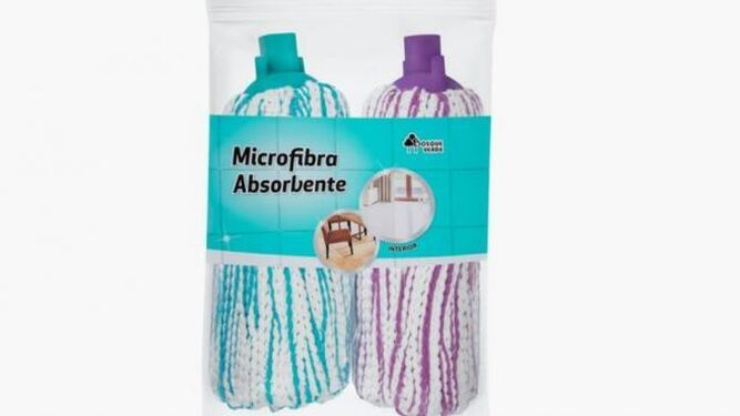 Fregona Microfibra absorbente de Mercadona.