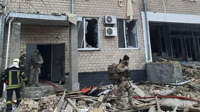 Estado de una casa en Kiev tras una de las explosiones