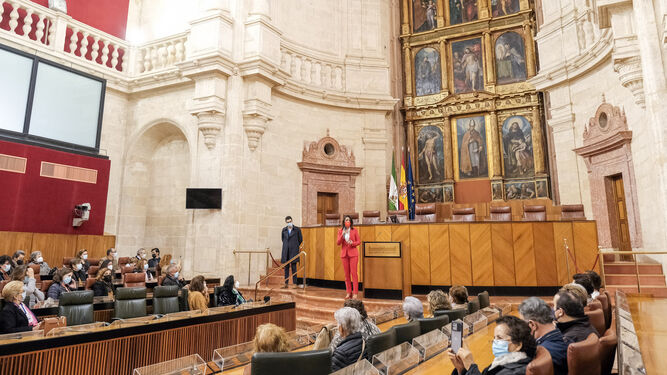 La presidenta del Parlamento de Andalucía, Marta Bosquet, en la jornada de puertas abiertas