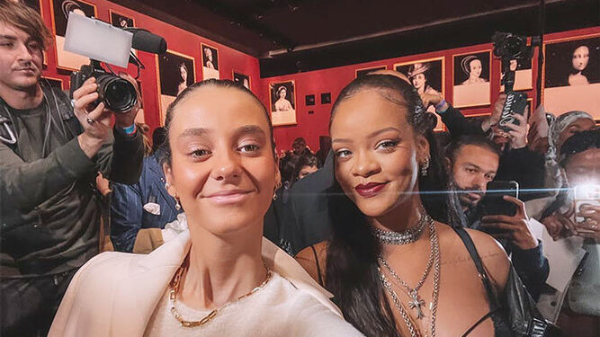 Victoria Federica en el 'selfie' con Rihanna compartido en las redes sociales
