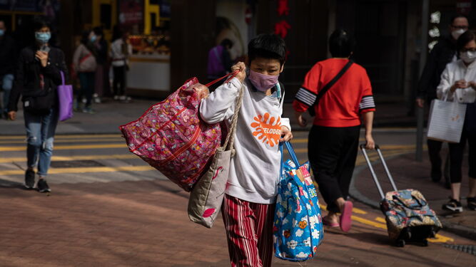 Una mujer china en Hong Kong.