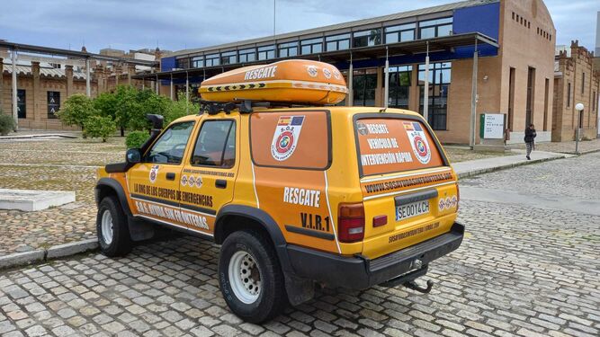 Uno de los vehículos de la ONG SOS Ayuda Sin Fronteras.