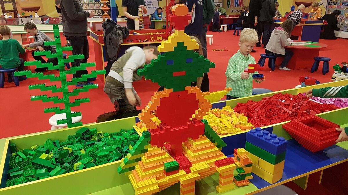 24 x 24 x 27 cm Plastica Lego 40321725 Testa portaoggetti Ragazza Giallo 
