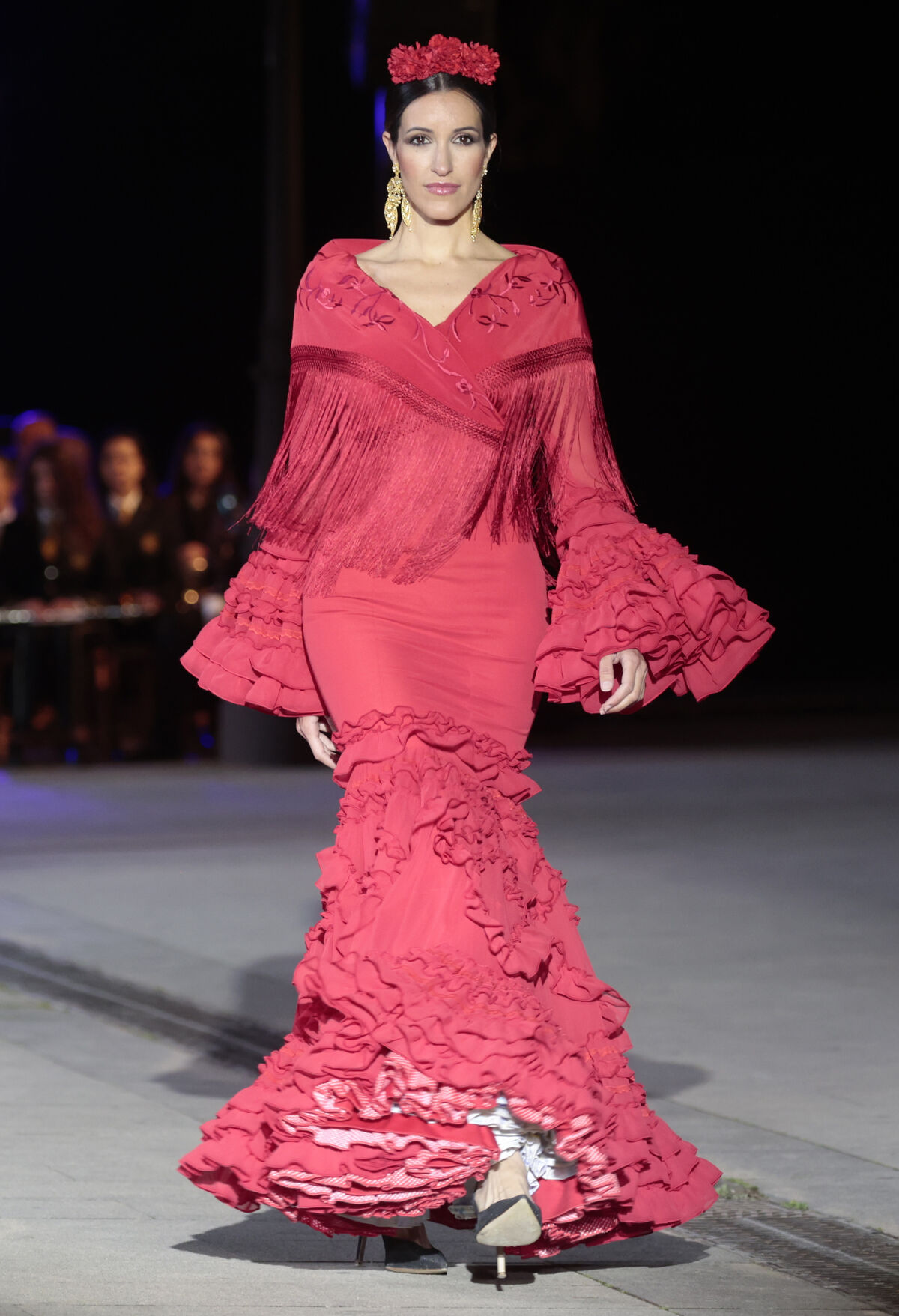 Feria de Abril 2022: Cómo combinar tu traje de flamenca rojo