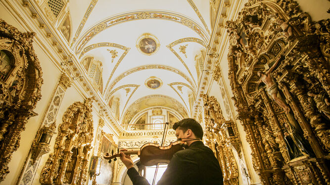 La capilla del Palacio de San Telmo es el escenario donde se celebran los conciertos gratuitos de la Fundación Barenboim-Said.