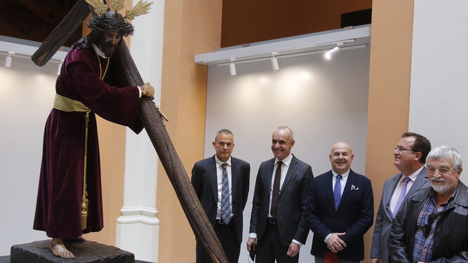 Momento de la inauguración de la exposición Sevilla Fecit 2022 en el Ayuntamiento de Sevilla