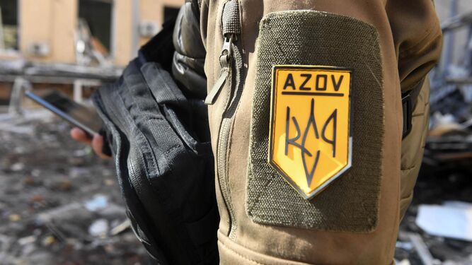 Un soldado ucraniano en Azov