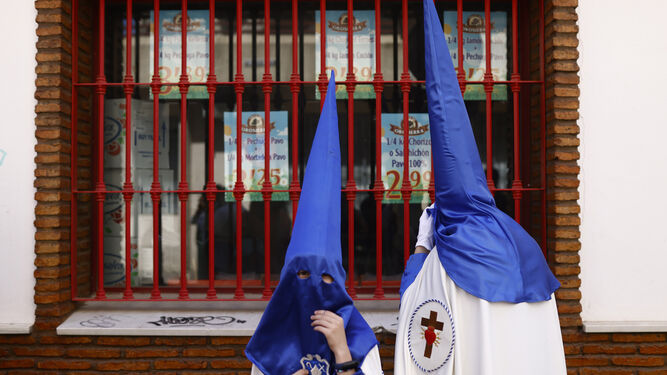 Fotos de La Hiniesta el Domingo de Ramos en la Semana Santa de Sevilla