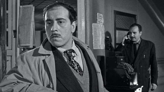 José Luis López Vázquez en una imagen de 'Se vende un tranvía' (1959).