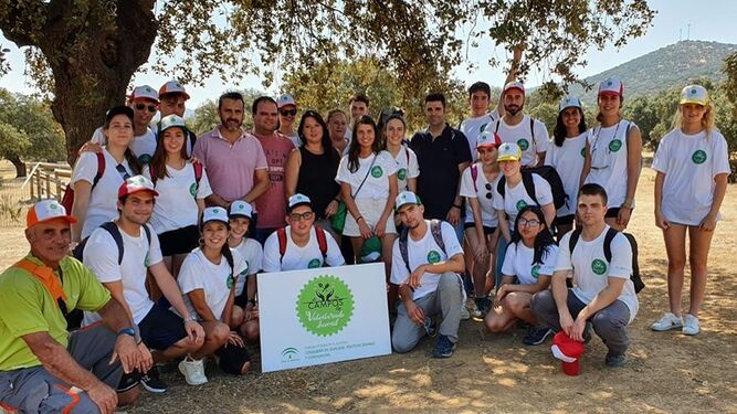 En el Programa de Campos de Voluntariado Juvenil 2022 del IAJ pueden participar jóvenes de 14 a 30 años que sean andaluces o residentes en Andalucía.