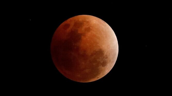 El eclipse lunar que nos deja Mayo