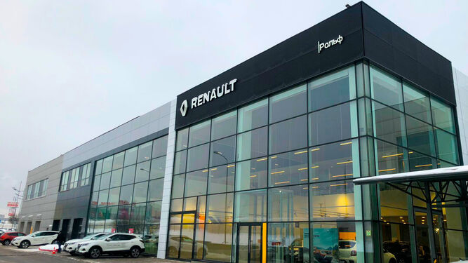 Renault acuerda la venta de su negocio en Rusia