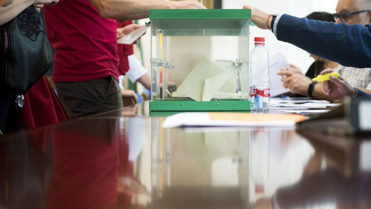 Elecciones Andalucía 2022: cómo saber si te toca ir a una mesa