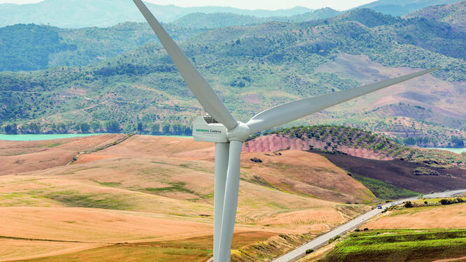 Una de las turbinas eólicas instaladas por Siemens Gamesa  en Andalucía.
