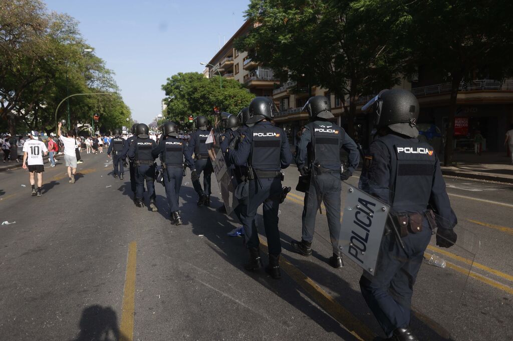 Blindaje policial en los accesos al S&aacute;nchez Pizjuan