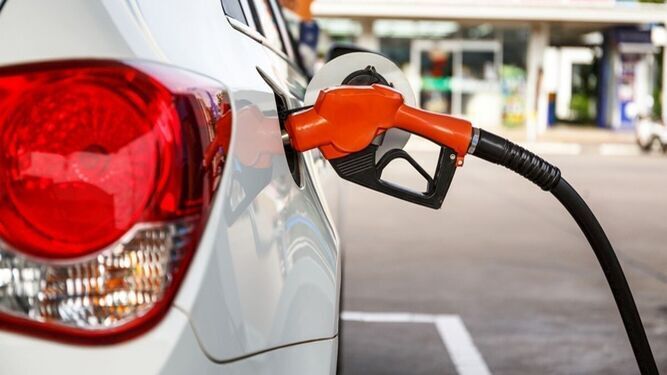 ¿Está siendo útil la medida del gobierno frente a la subida de precios de la gasolina?
