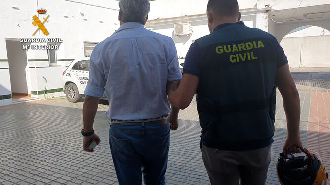Dos detenidos en Mairena del Aljarafe por una estafa en la venta de coches