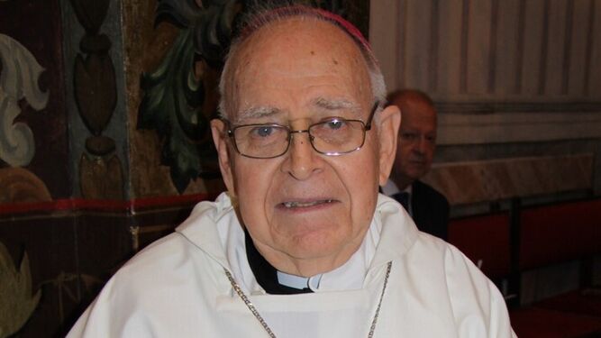 Muere en Sevilla Antonio Montero, arzobispo emérito de Mérida-Badajoz y obispo auxiliar hispalense en los 70.
