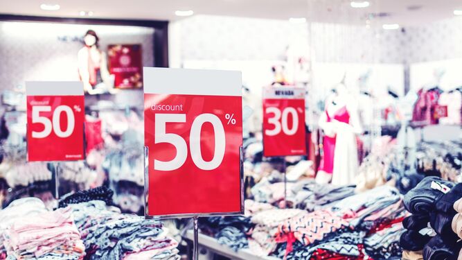 Rebajas de 2022: El Inglés, H&M y otras tiendas ya empezado los descuentos