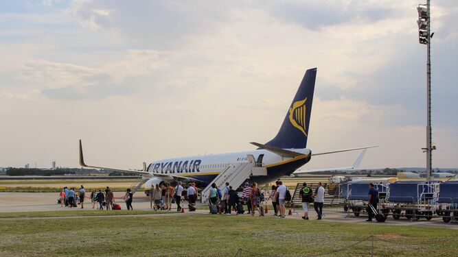 Este problema viene de hace unos cinco años, cuando Ryanair no quería adaptarse a la normativa española de contratación.