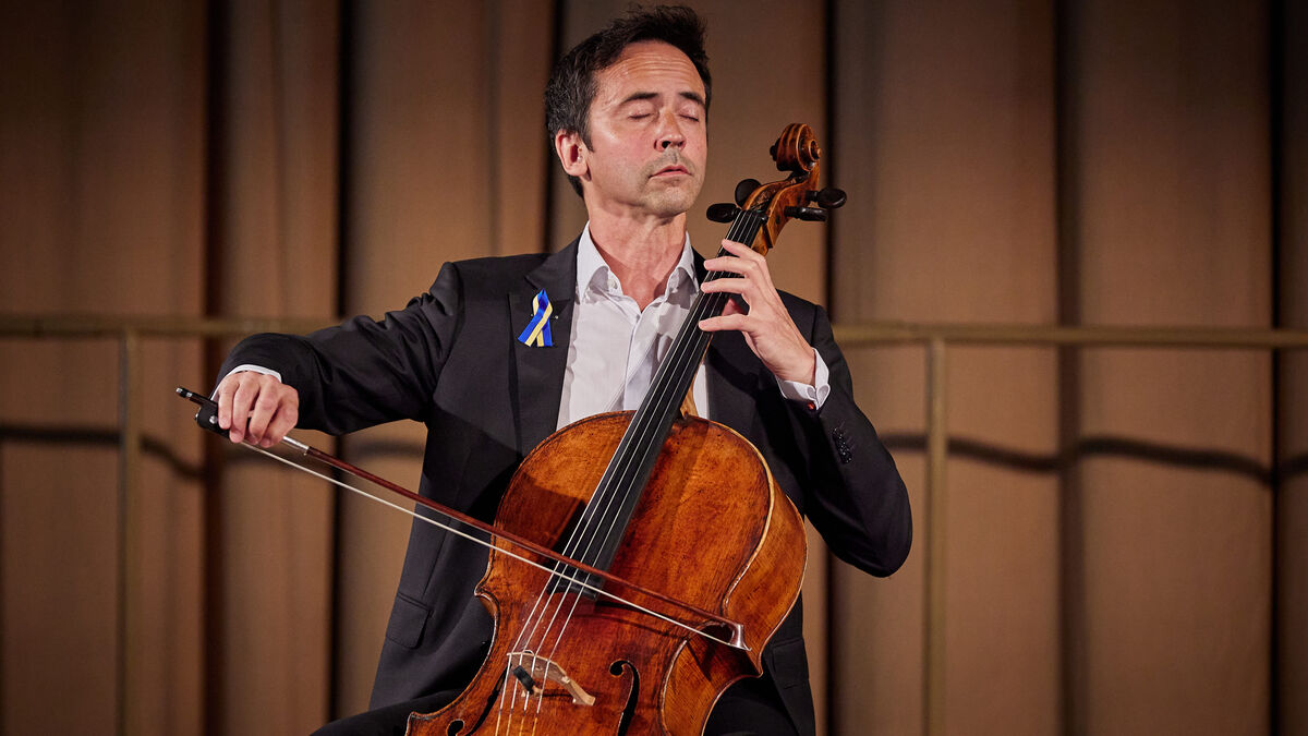 Jean-Guihen Queyras |  A Man with a Cello Review
