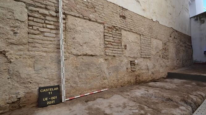 La muralla islámica de la calle Castelar.