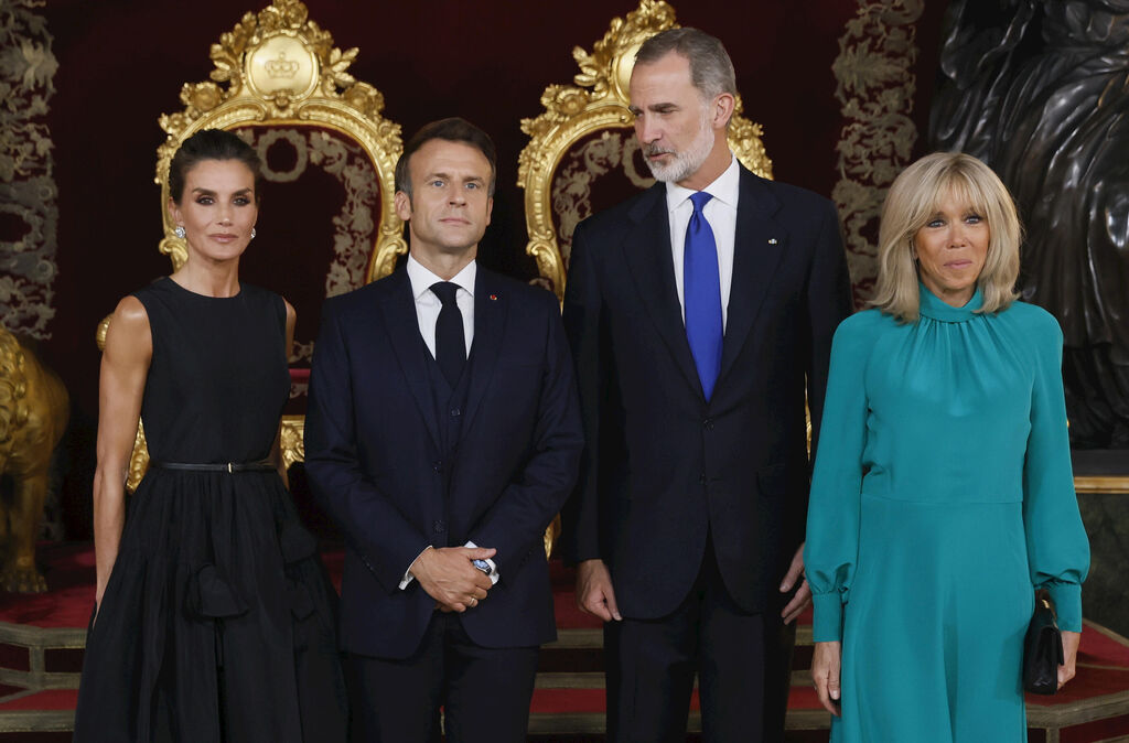 Los Reyes y el matrimonio Macron