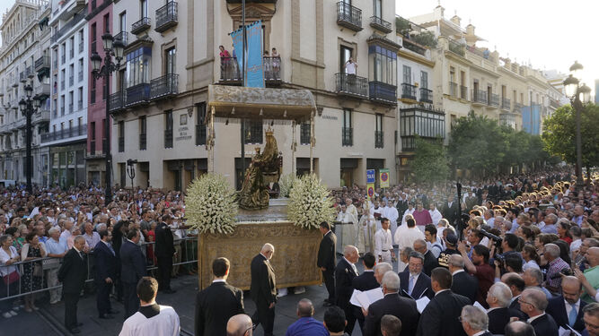 La Virgen de los Reyes en su última procesión agosteña.